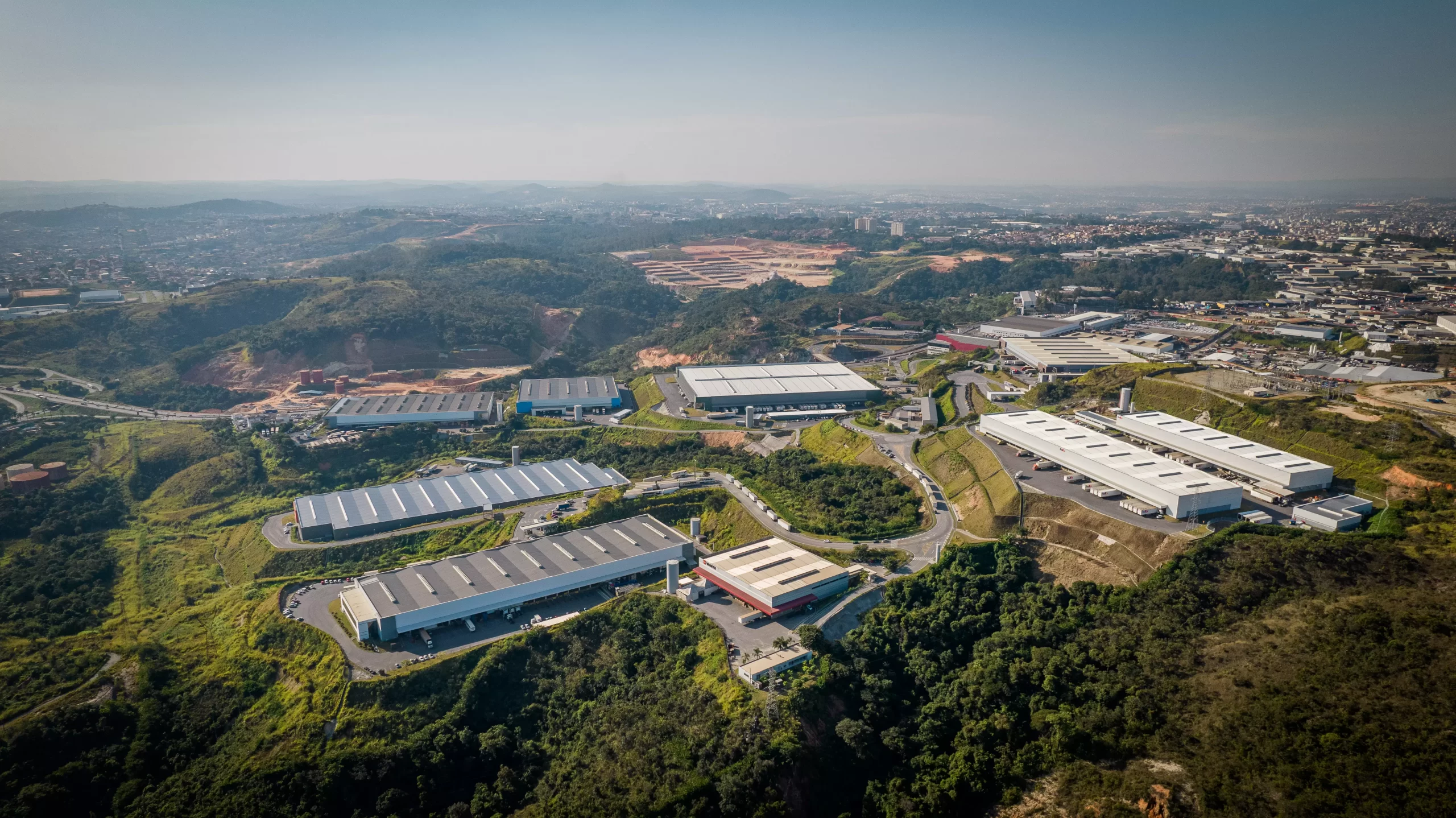 Apresentando os galpões do Parque Torino